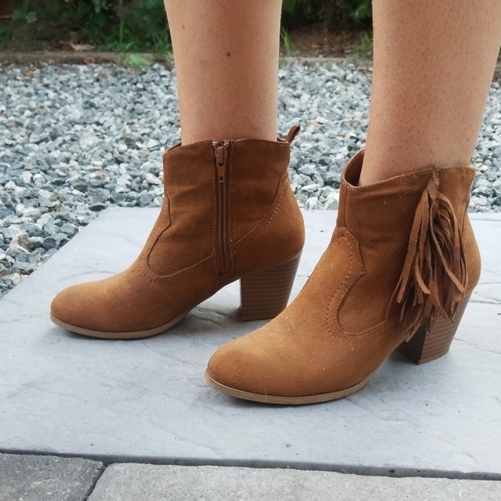 2 inch Chunky heel booties